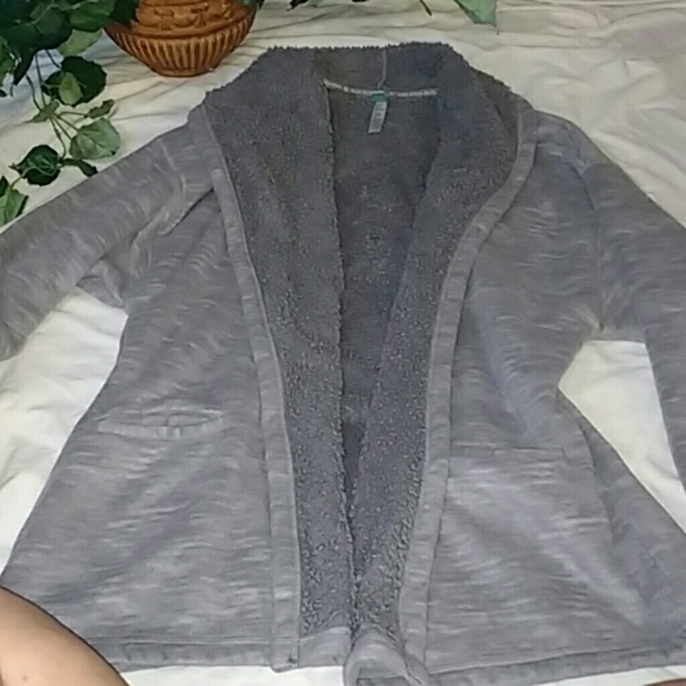 Hue beautiful gray super soft open Cardigan L/XL